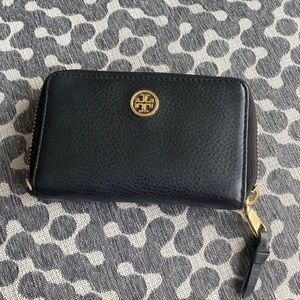 Tory Burch Leather Continental Wallet